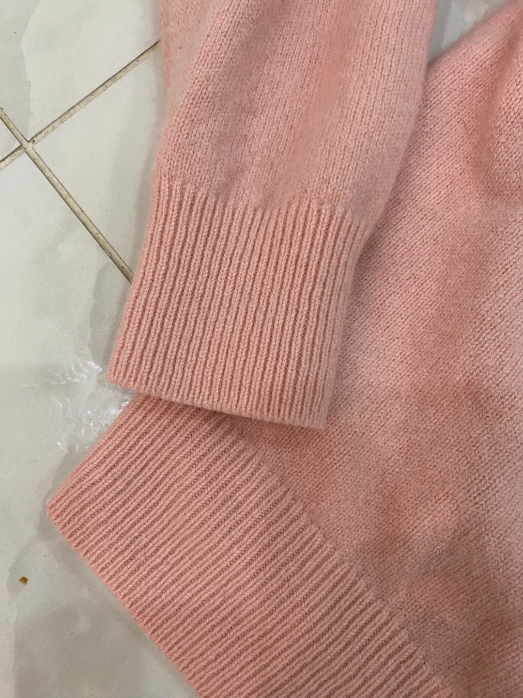 UNIQLO Pink 100% Wool Crewneck Sweater - photo 2