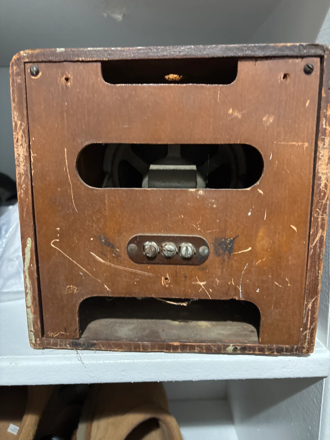 Vintage Wooden Speaker Cabinet - photo 2