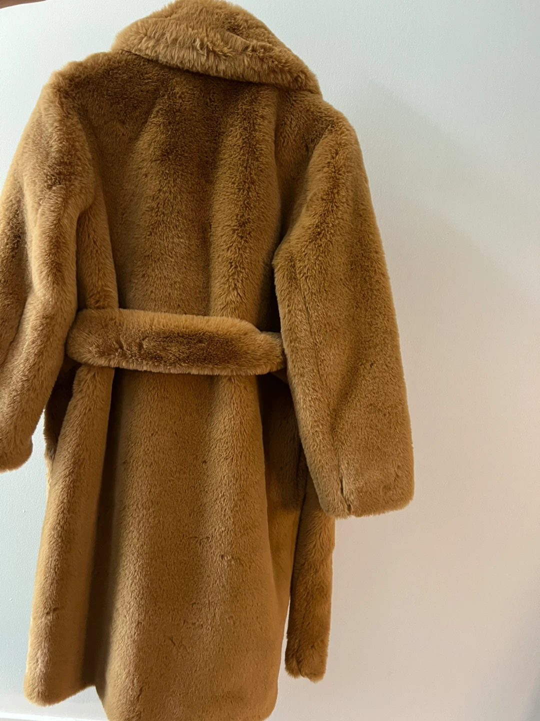 Babaton Brown Faux Fur Coat - photo 2
