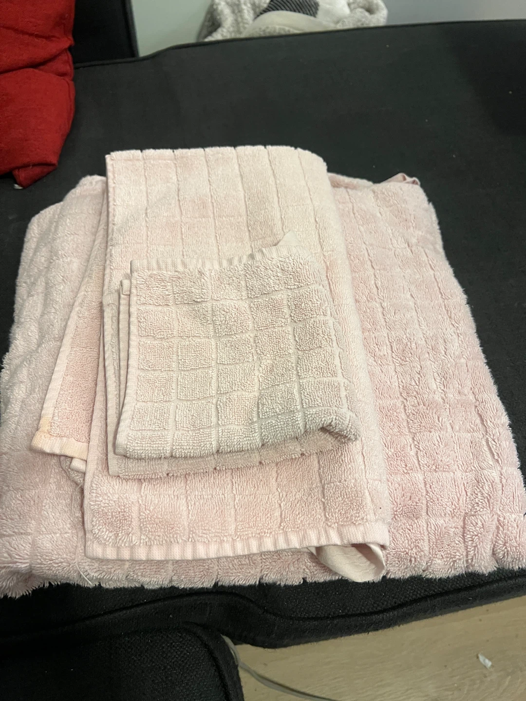 Pink towel set