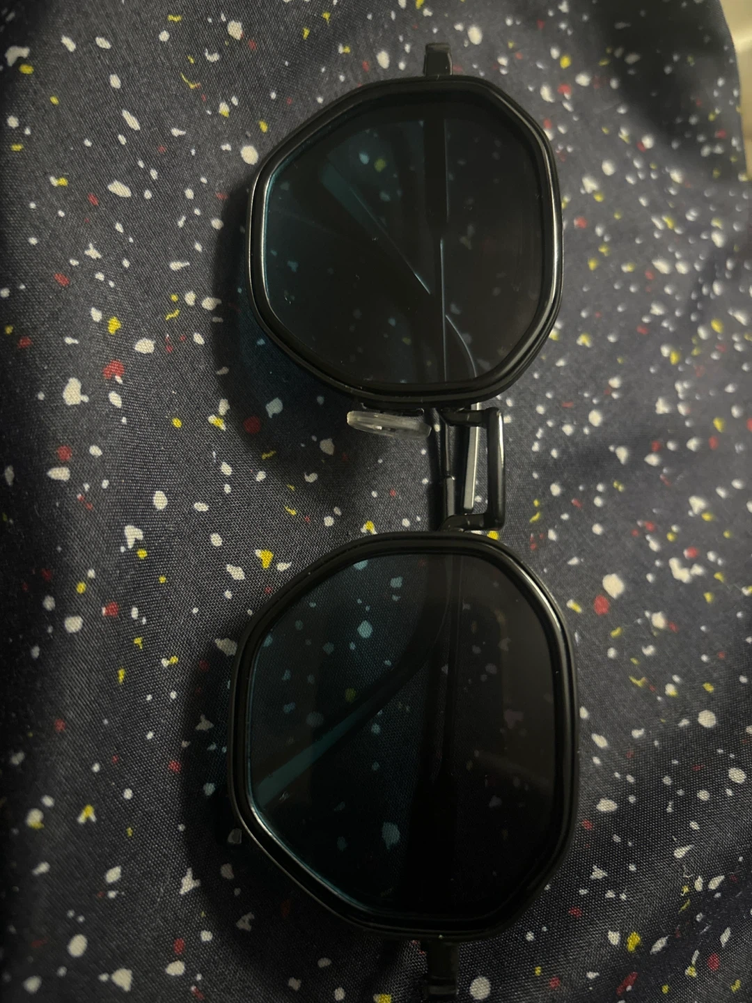 Black Square Sunglasses
