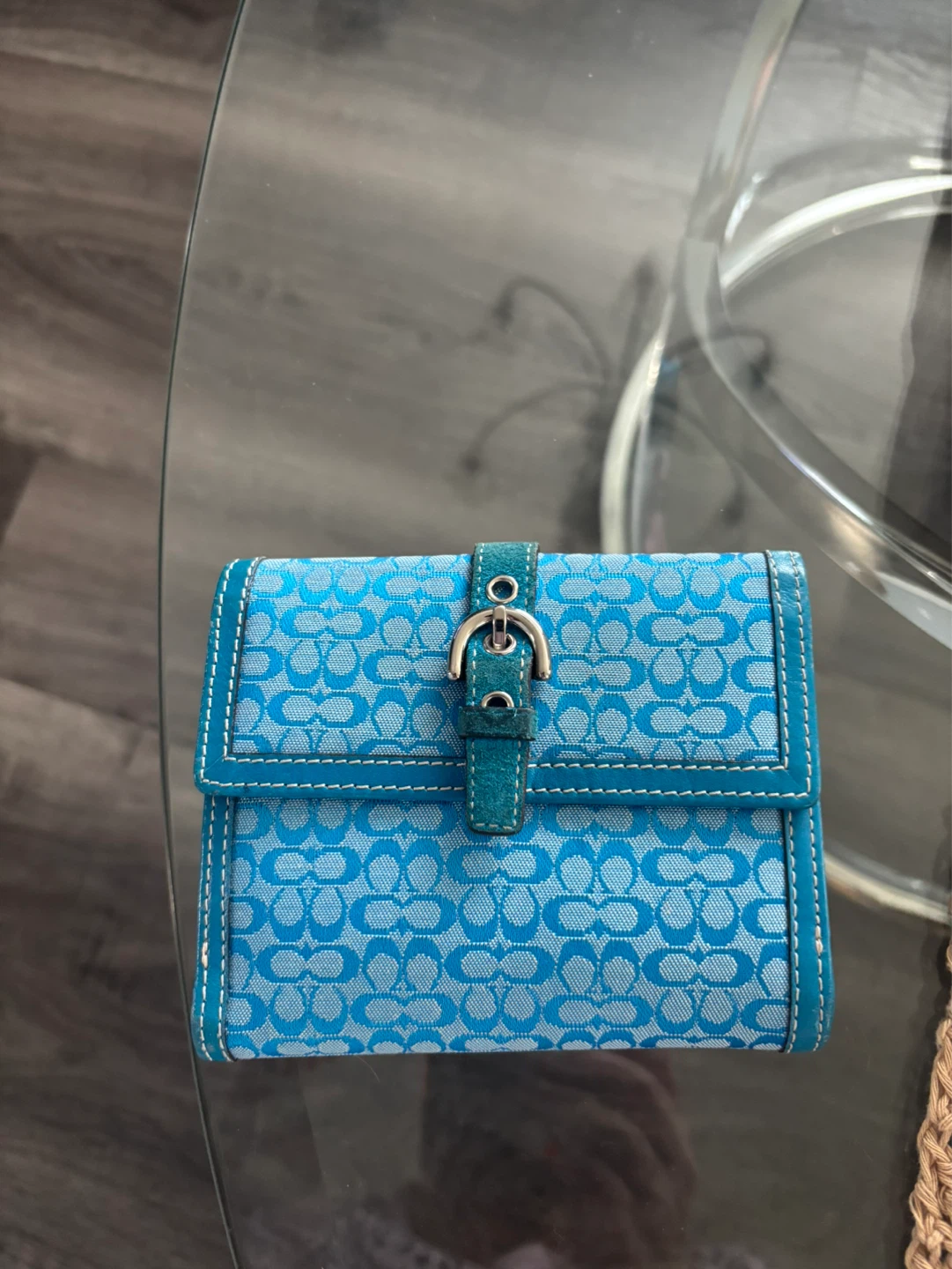 Coach Signature C Bifold Wallet