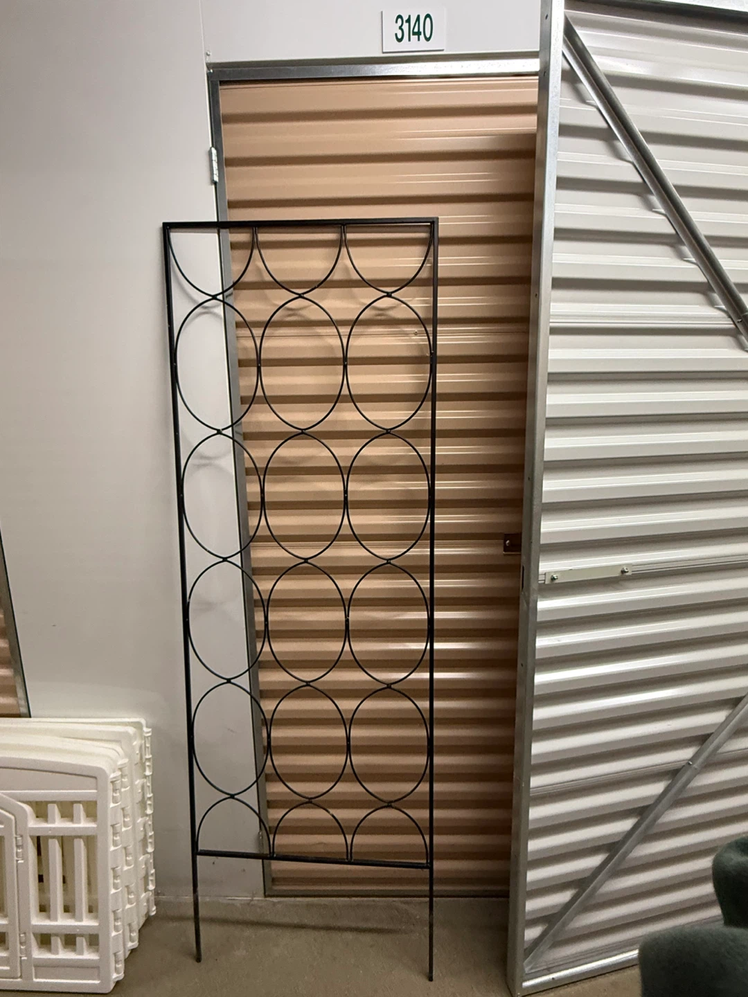 Black Metal trellis for planting - photo 2