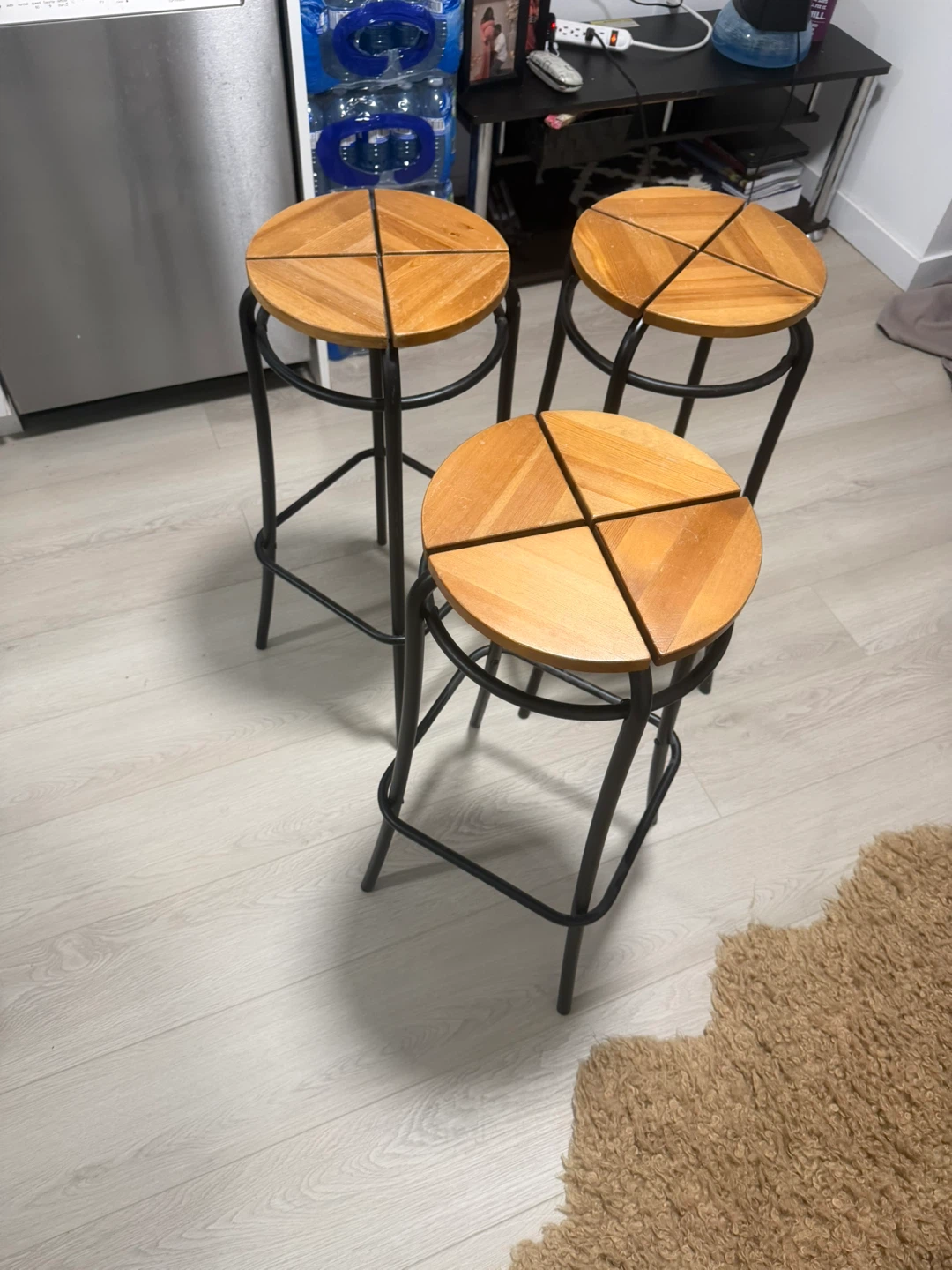 Set of 3 Wooden Bar Stools - photo 3