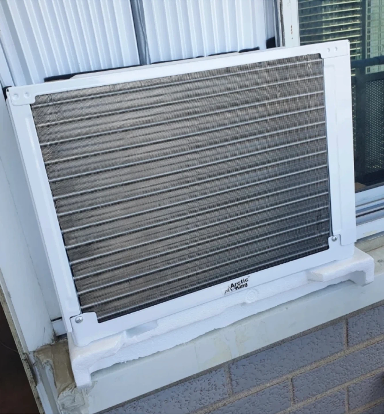Arctic King 5,000 BTU Window Air Conditioner - photo 2