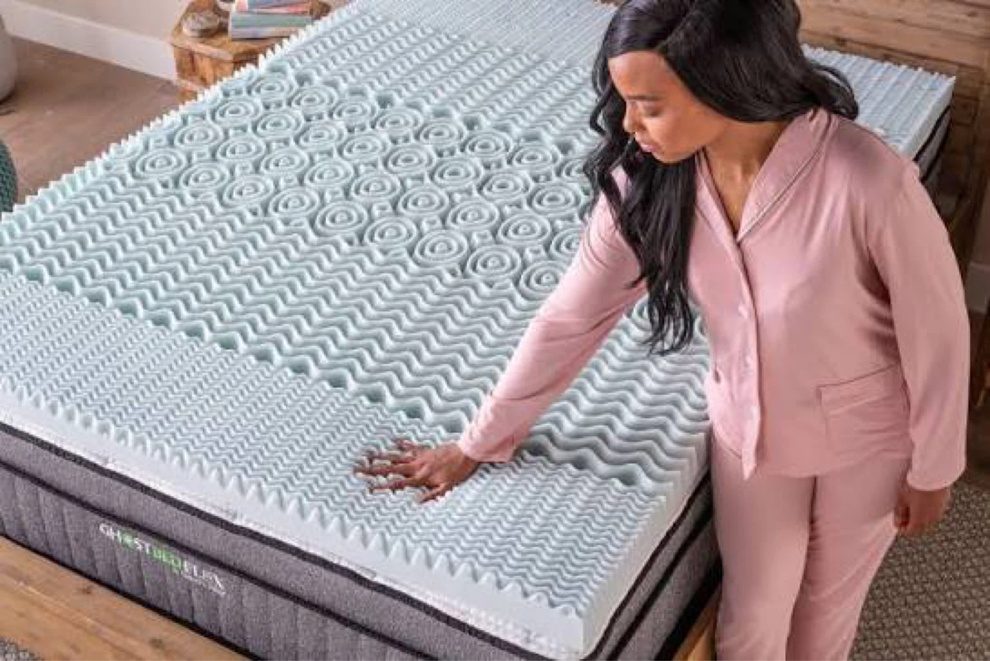 Queen size mattress with mattress topper memory foam - photo 2