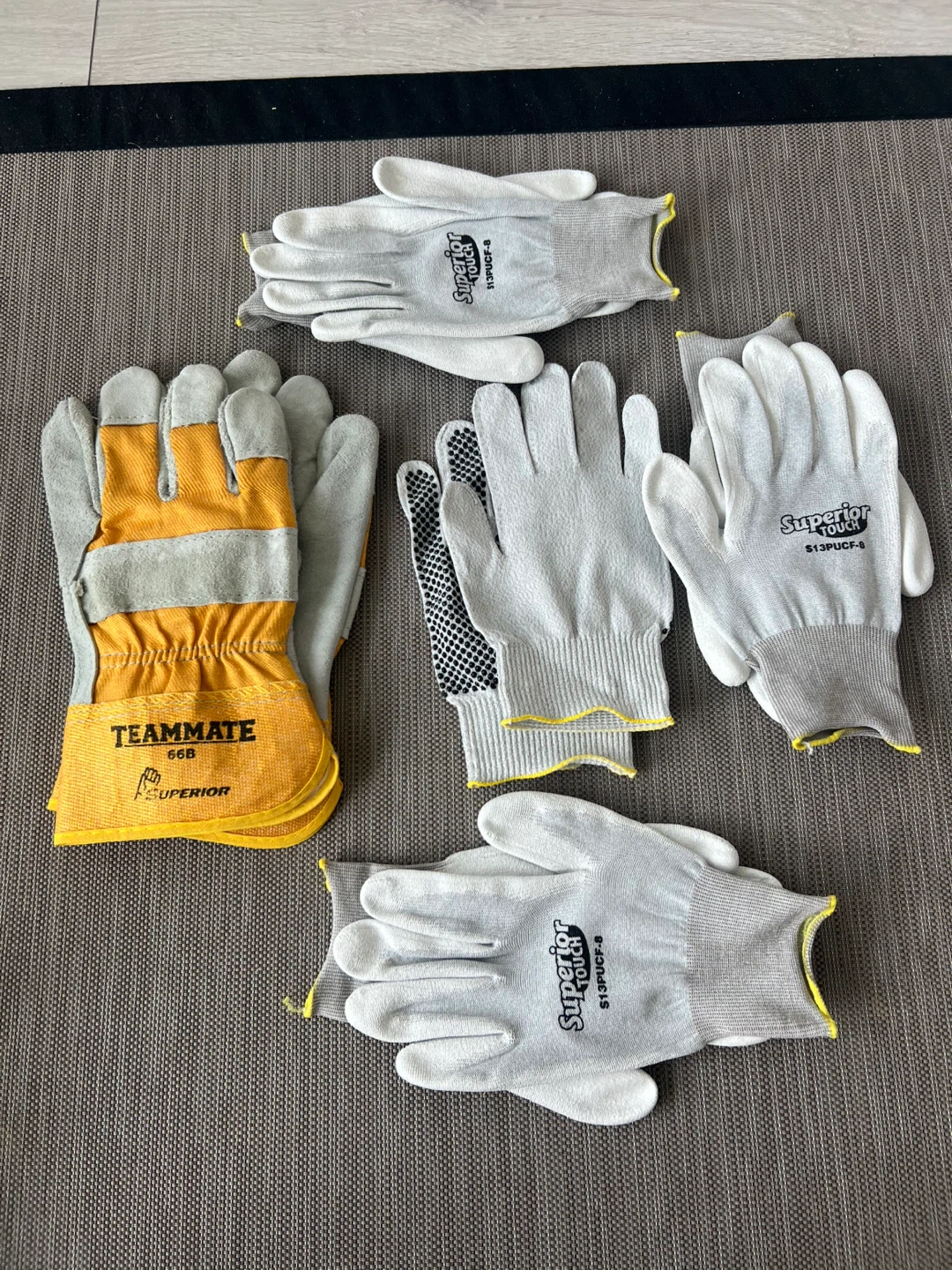Superior Touch Work Gloves Brand New