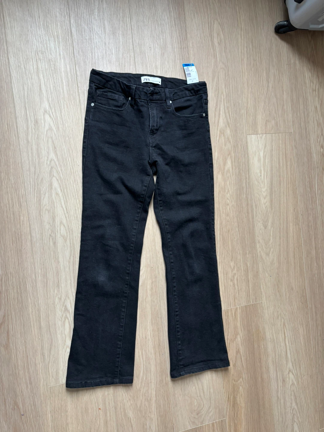 ZARA Women's Black Flare Jeans Size 10 - photo 2