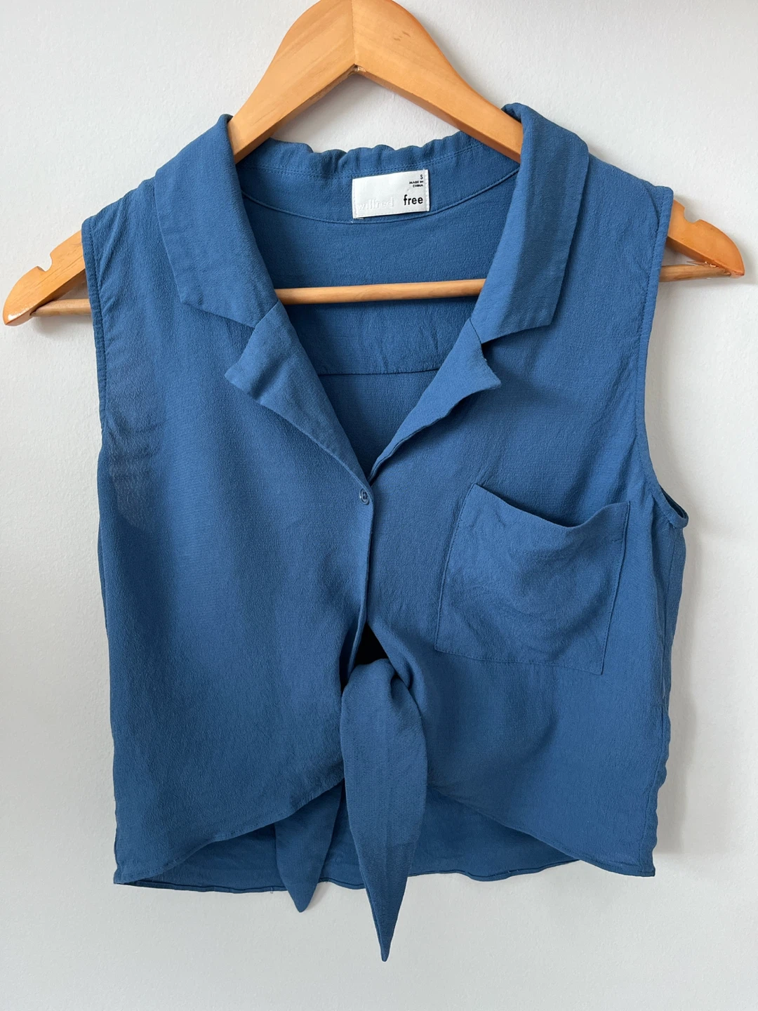 Wilfred Free Blue Sleeveless Tie-Front Blouse, Size S