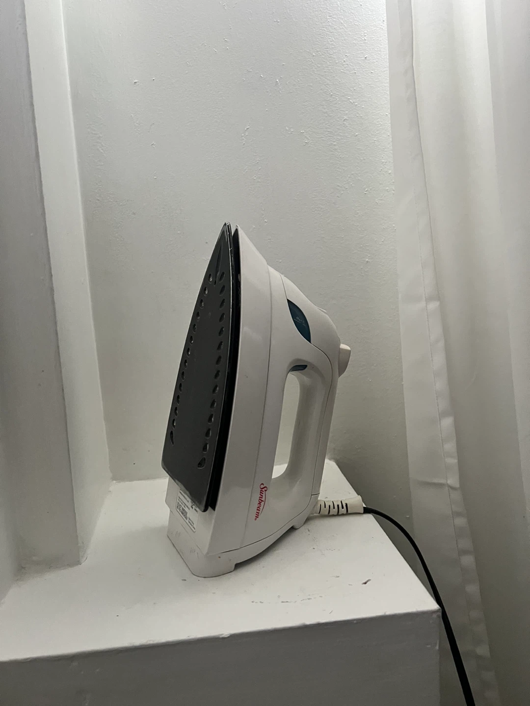 Sunbeam Steam Iron - photo 4