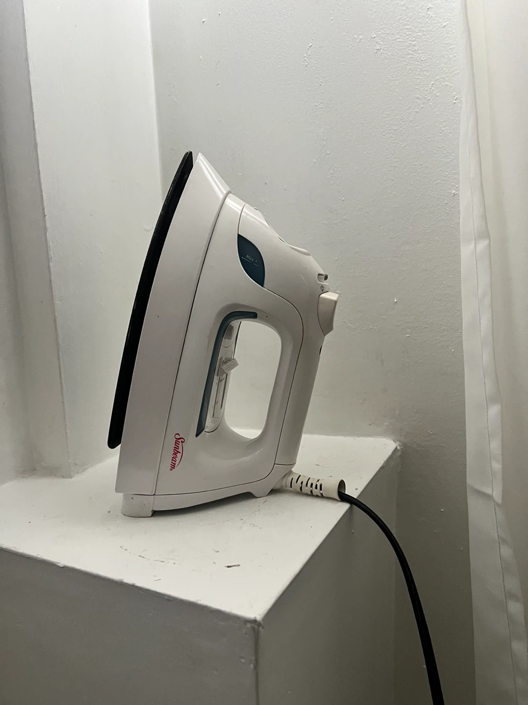 Sunbeam Steam Iron - photo 2