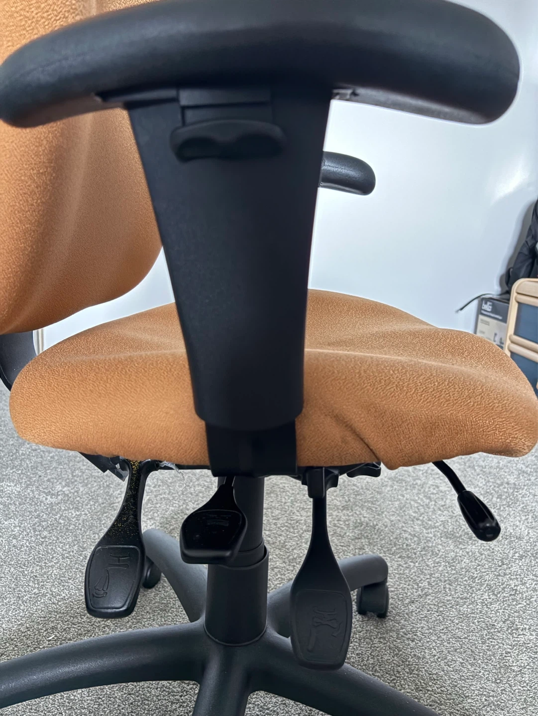 Orange Office Chair - photo 2