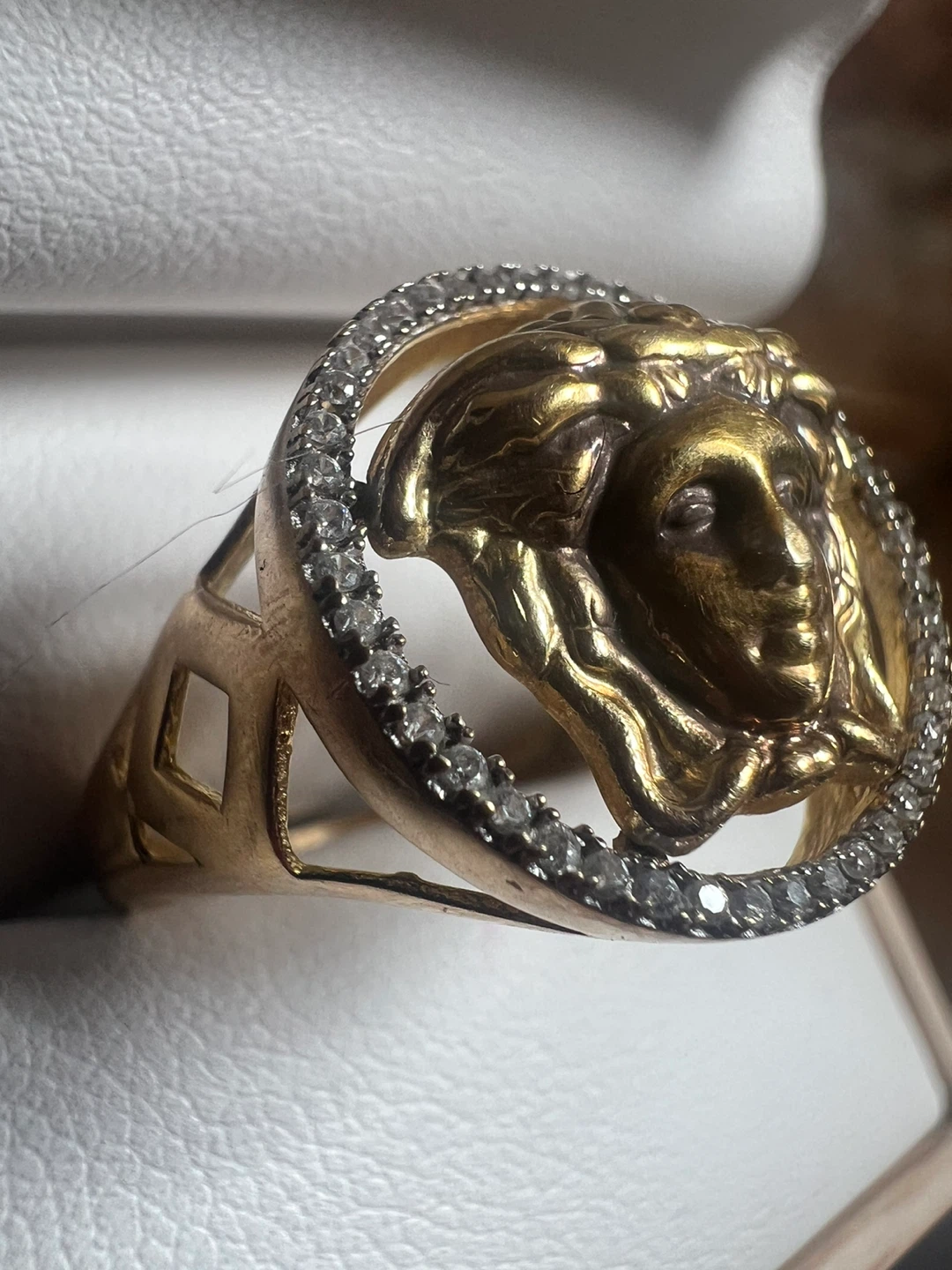 10K Gold Medusa Ring with Diamonds - photo 3