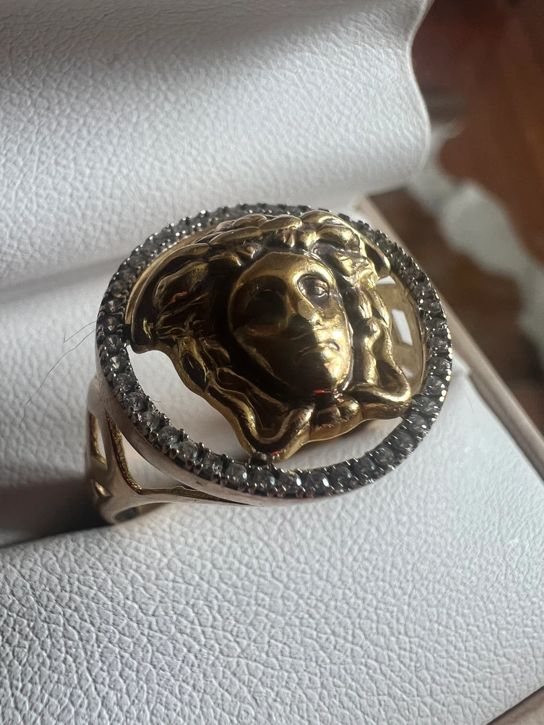 10K Gold Medusa Ring with Diamonds - photo 2