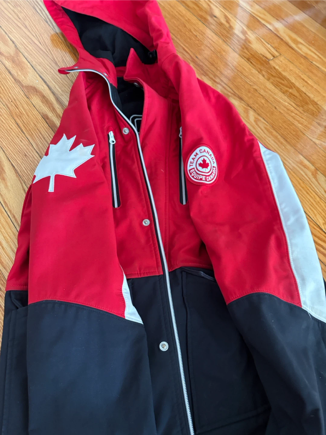 Women’s Hudson’s Bay Team Canada Jacket - photo 2