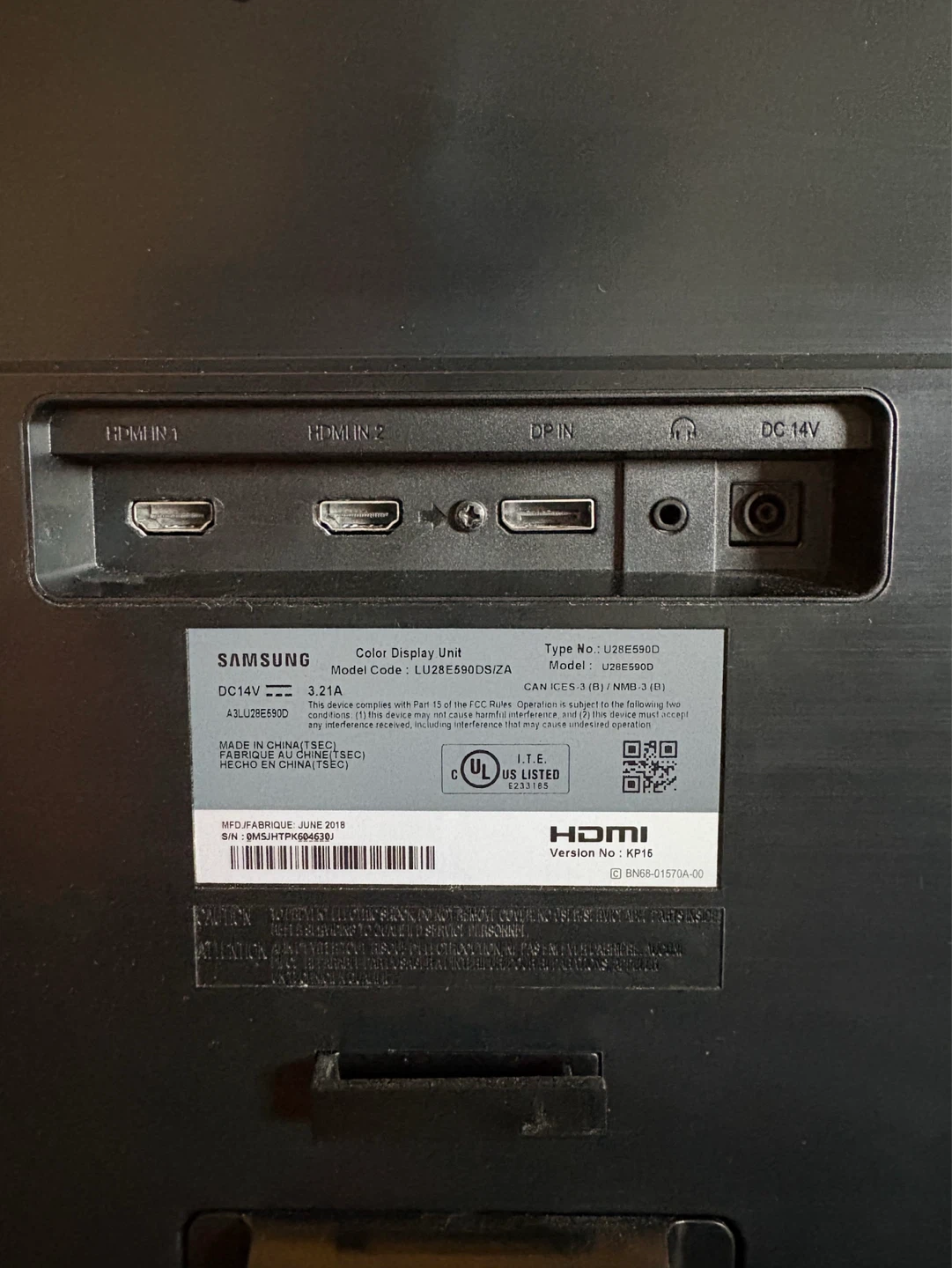 Samsung 27" 4K UHD Monitor - photo 2