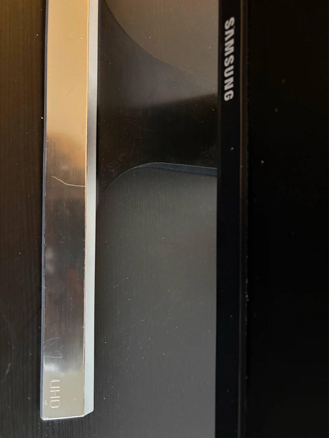 Samsung 27" 4K UHD Monitor - photo 3