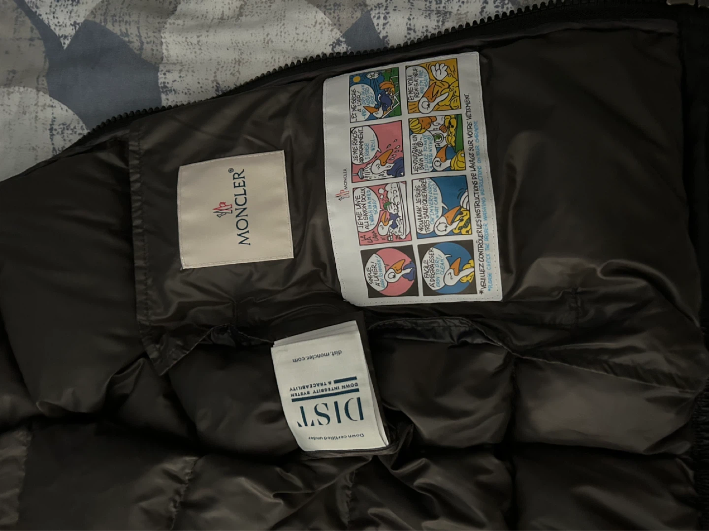 Moncler Black Down Vest with Hood - Size 3 - photo 4