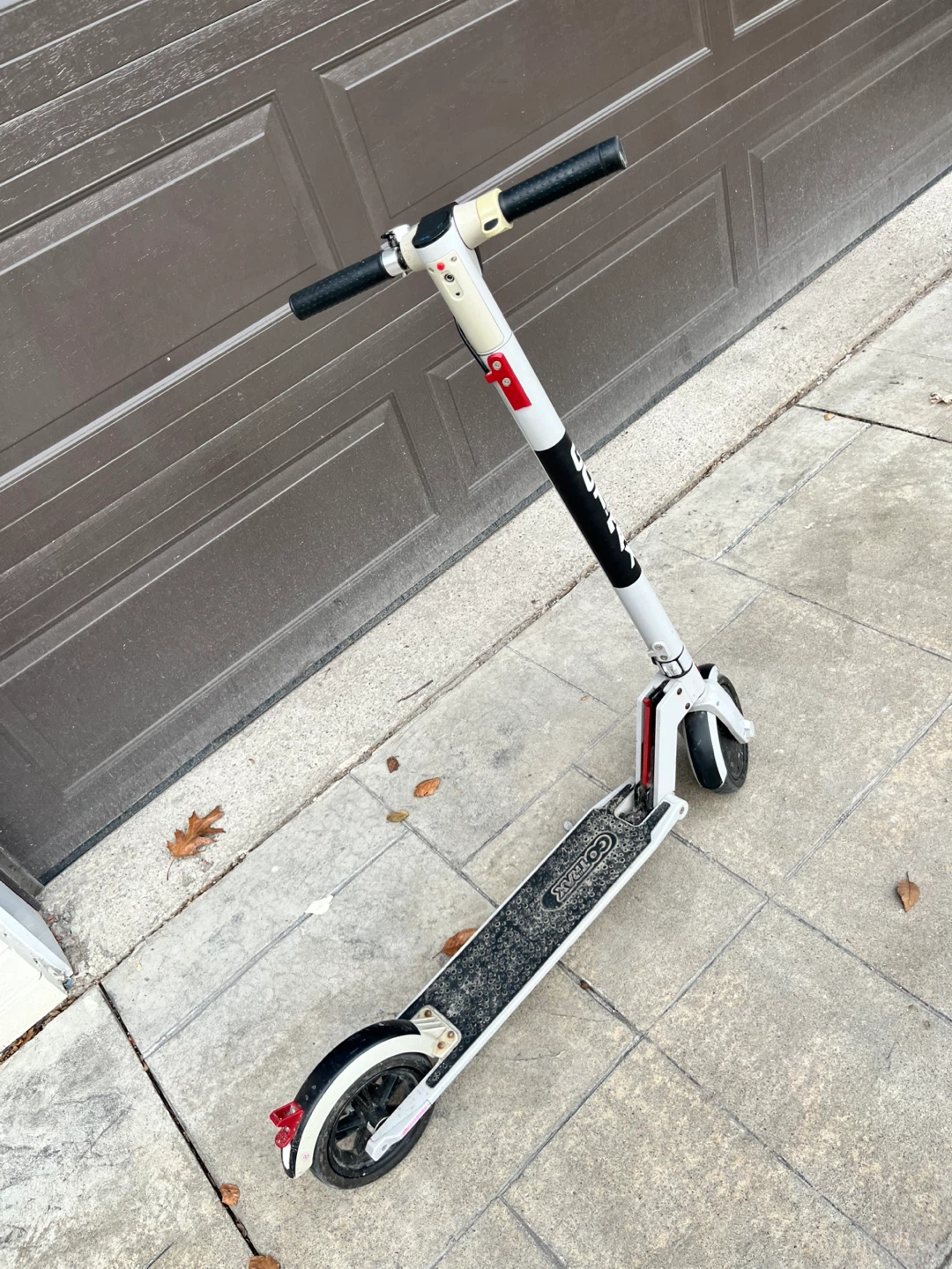 GoTrax Electric Scooter