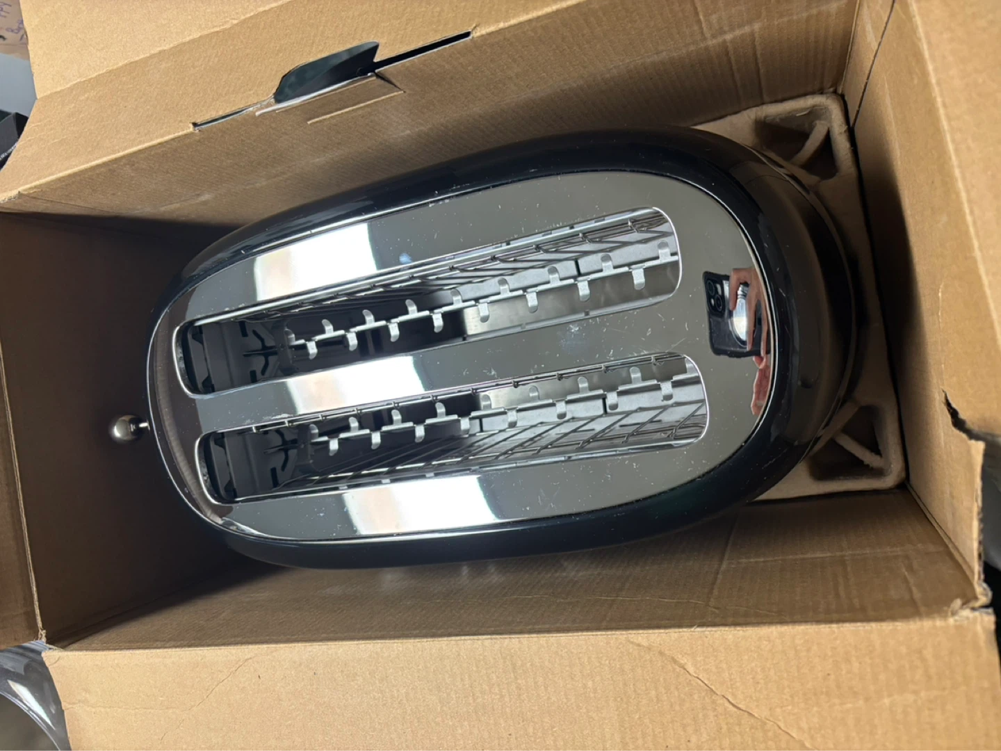 Brand new smeg 4 slice toaster - photo 2