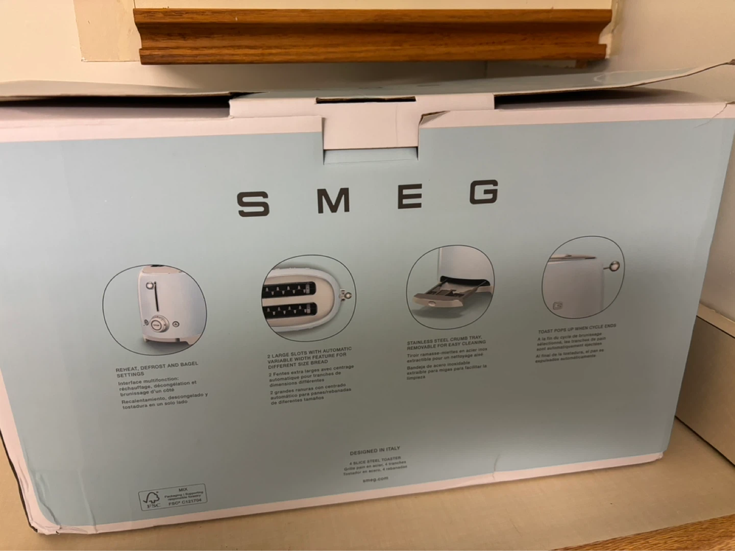 Brand new smeg 4 slice toaster - photo 3