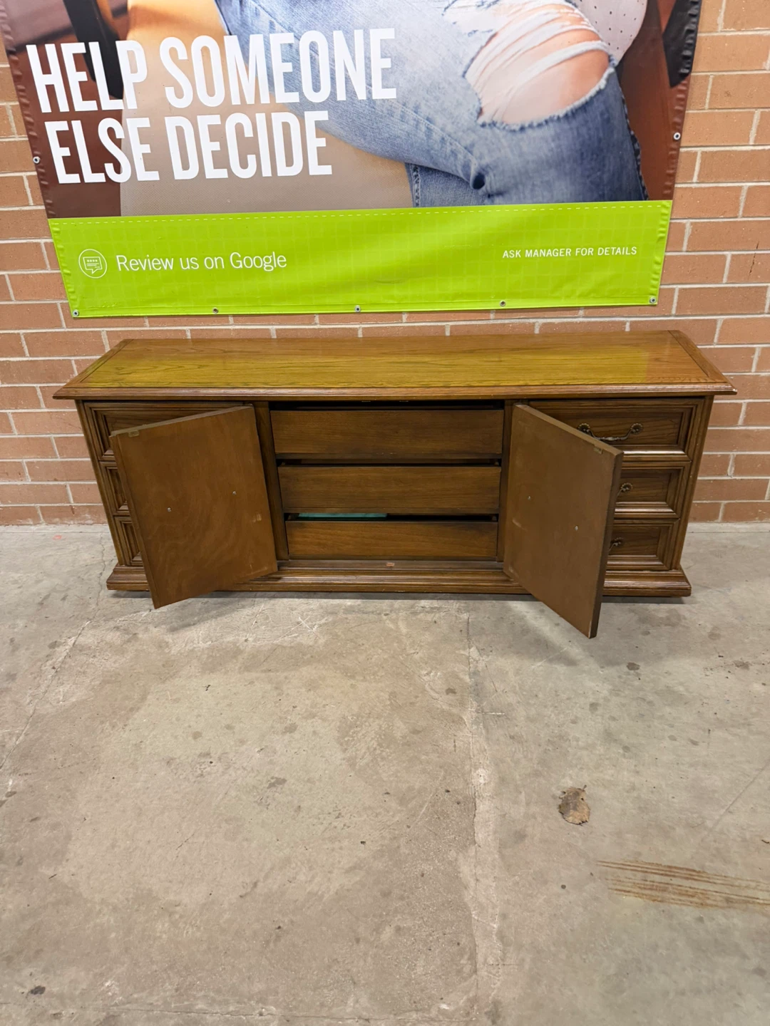Wooden 9 drawers Dresser - photo 2