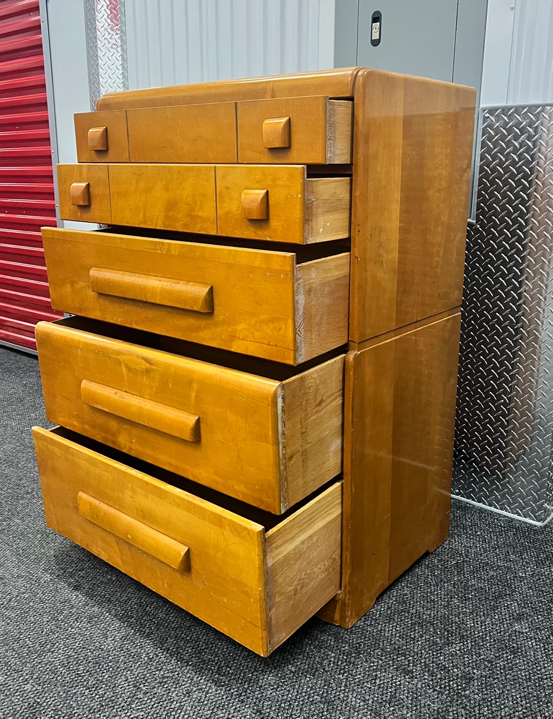 Mid Century Oak Dresser (FREE DELIVERY) - photo 3