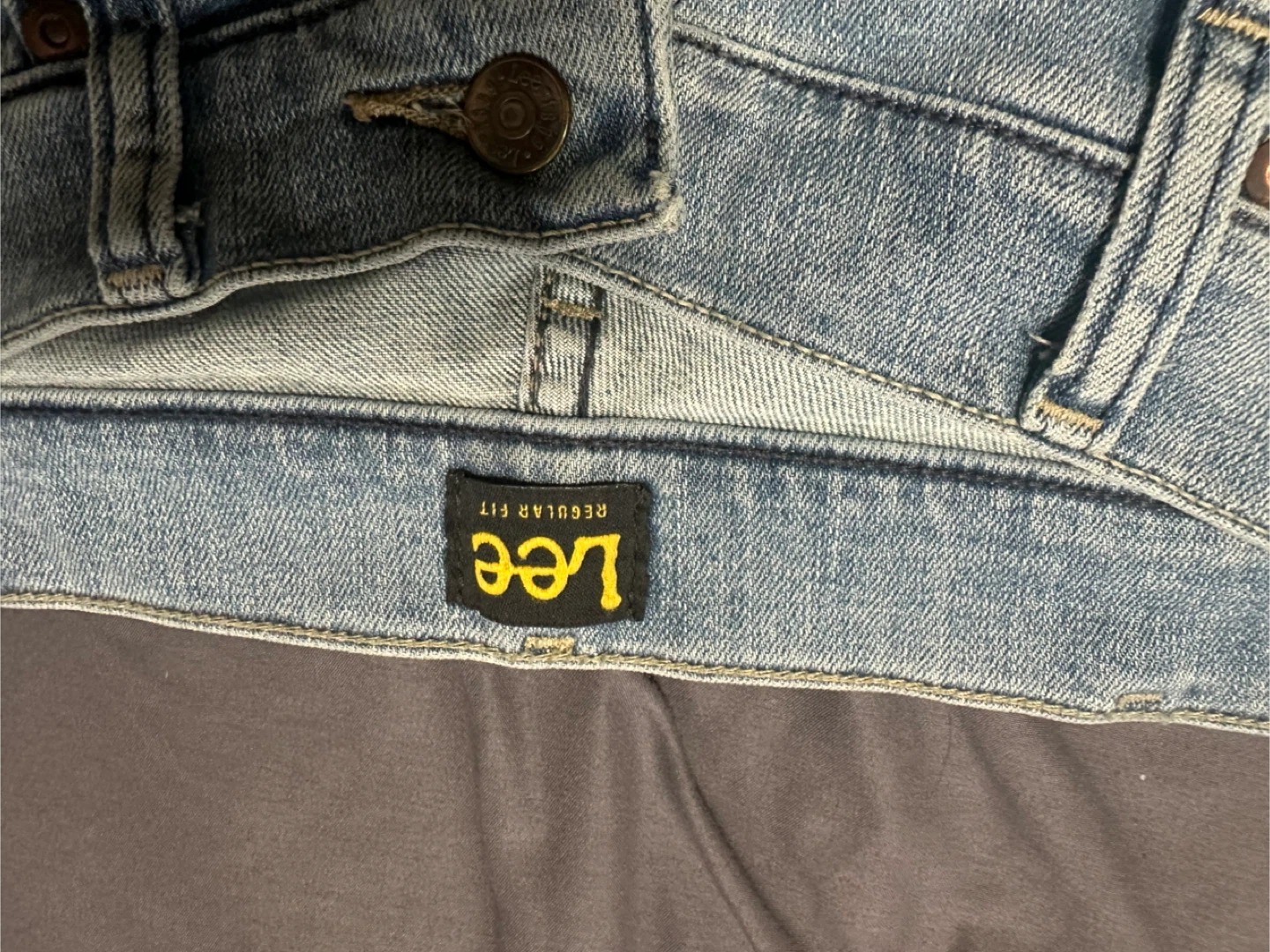 Lee Regular Fit Jeans Size 36 x 29 - photo 2