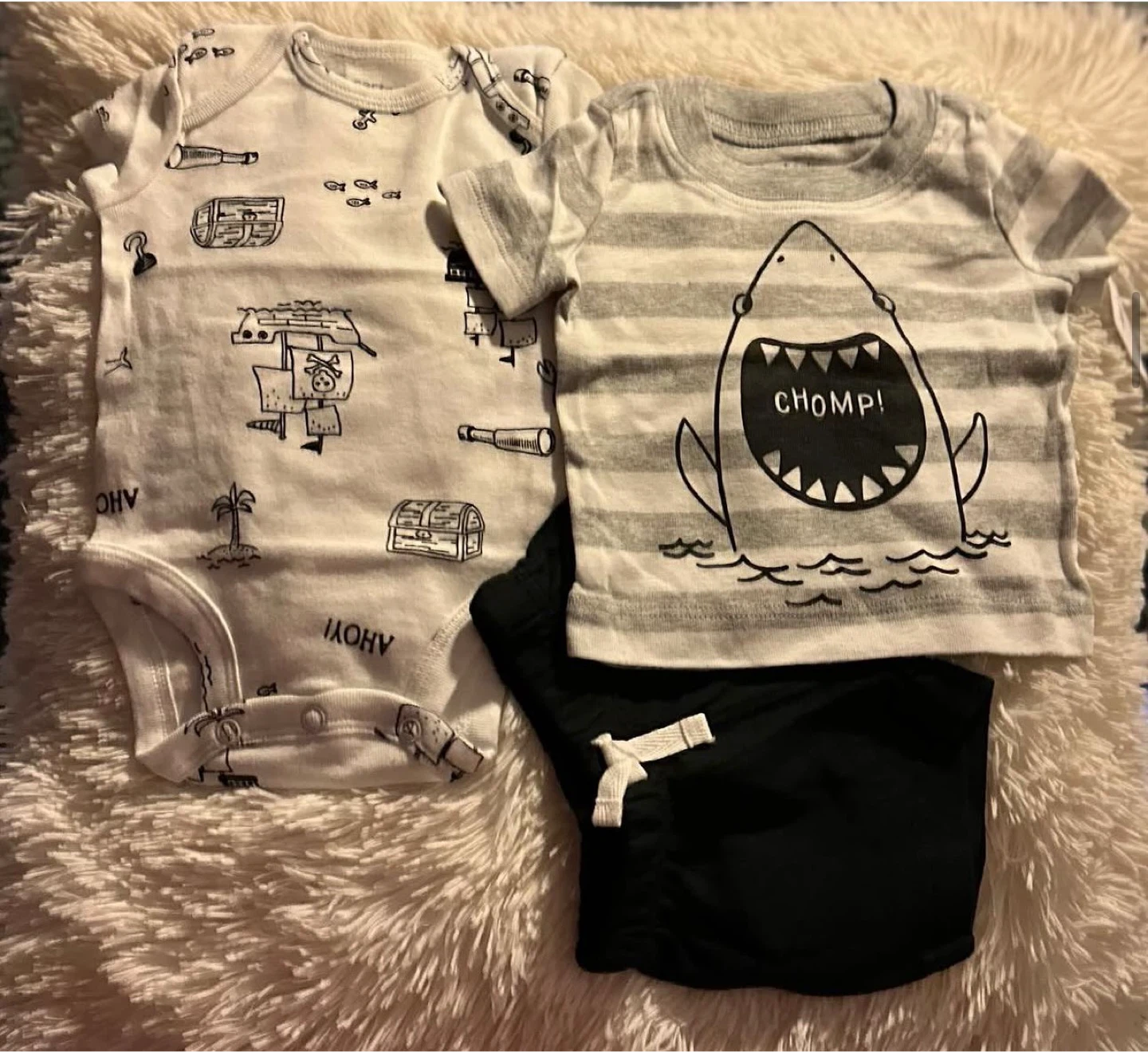 BOYS 3PC SHORTS SUITE (SIZE:NEWBORN)