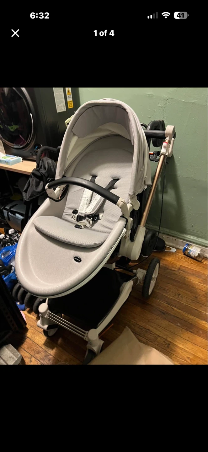 Hot Mom 360 Degree Rotation Baby Stroller