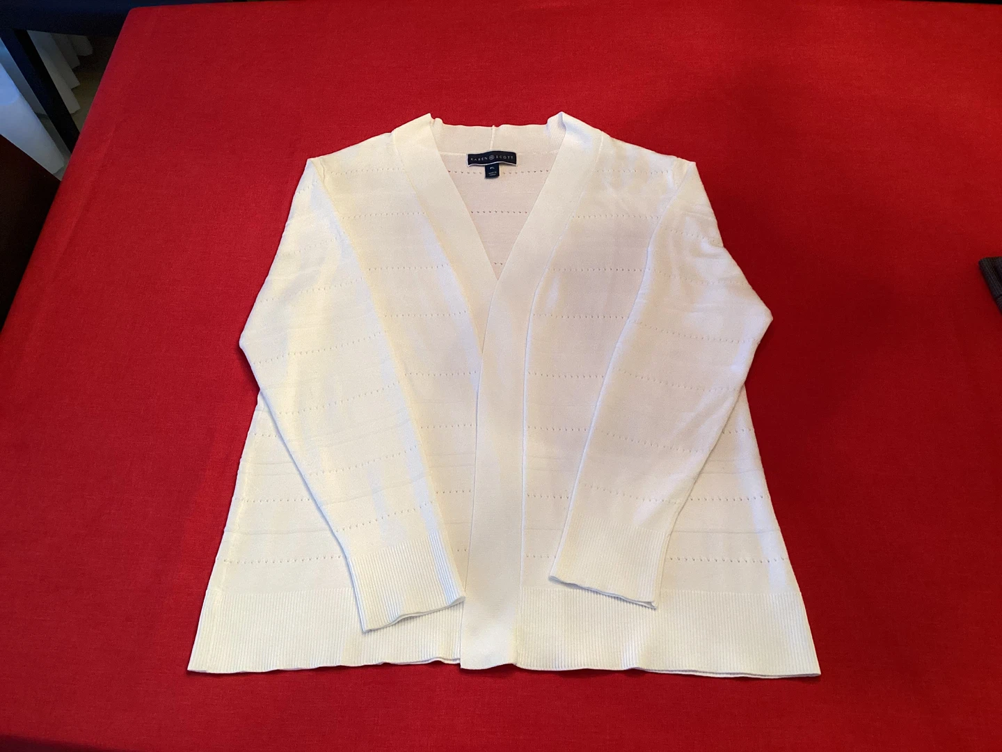 Karen Scott White Cardigan