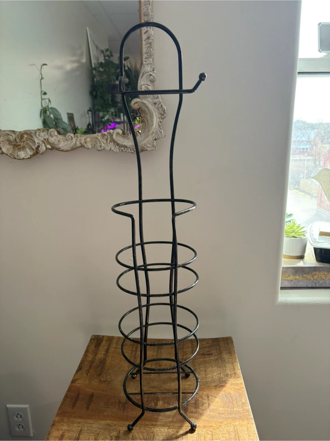 Metal Toilet Paper Holder Stand