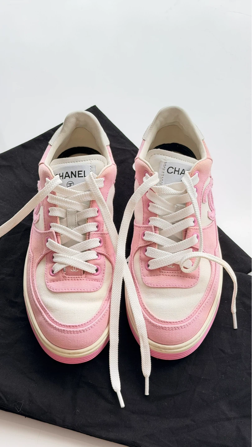 Chanel Sneakers – Authentic - photo 2