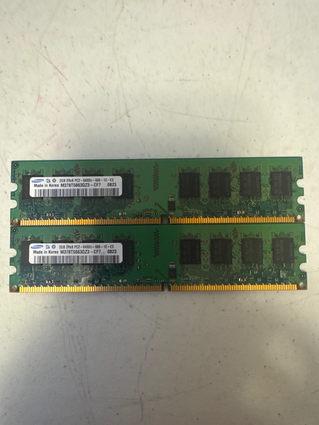 2x Samsung 2GB DDR2 PC2-6400 RAM Modules