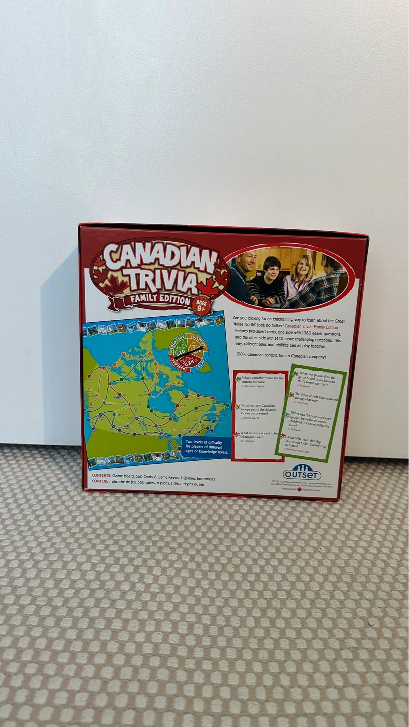 Canadian Trivia Family Edition Board Game - photo 2