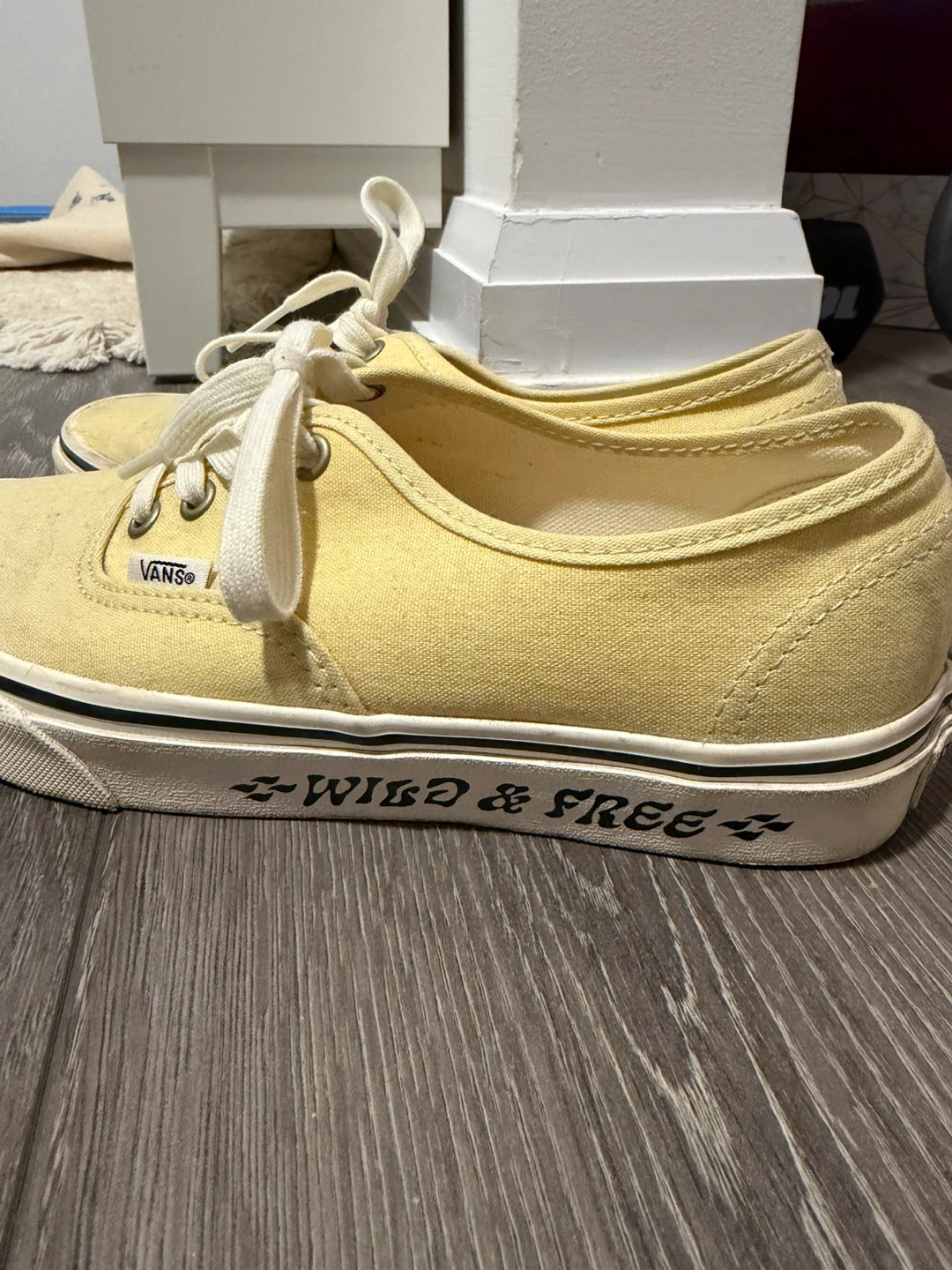 Vans Yellow "Wild & Free" Size 7.5 Women’s Canvas Sneakers - photo 2