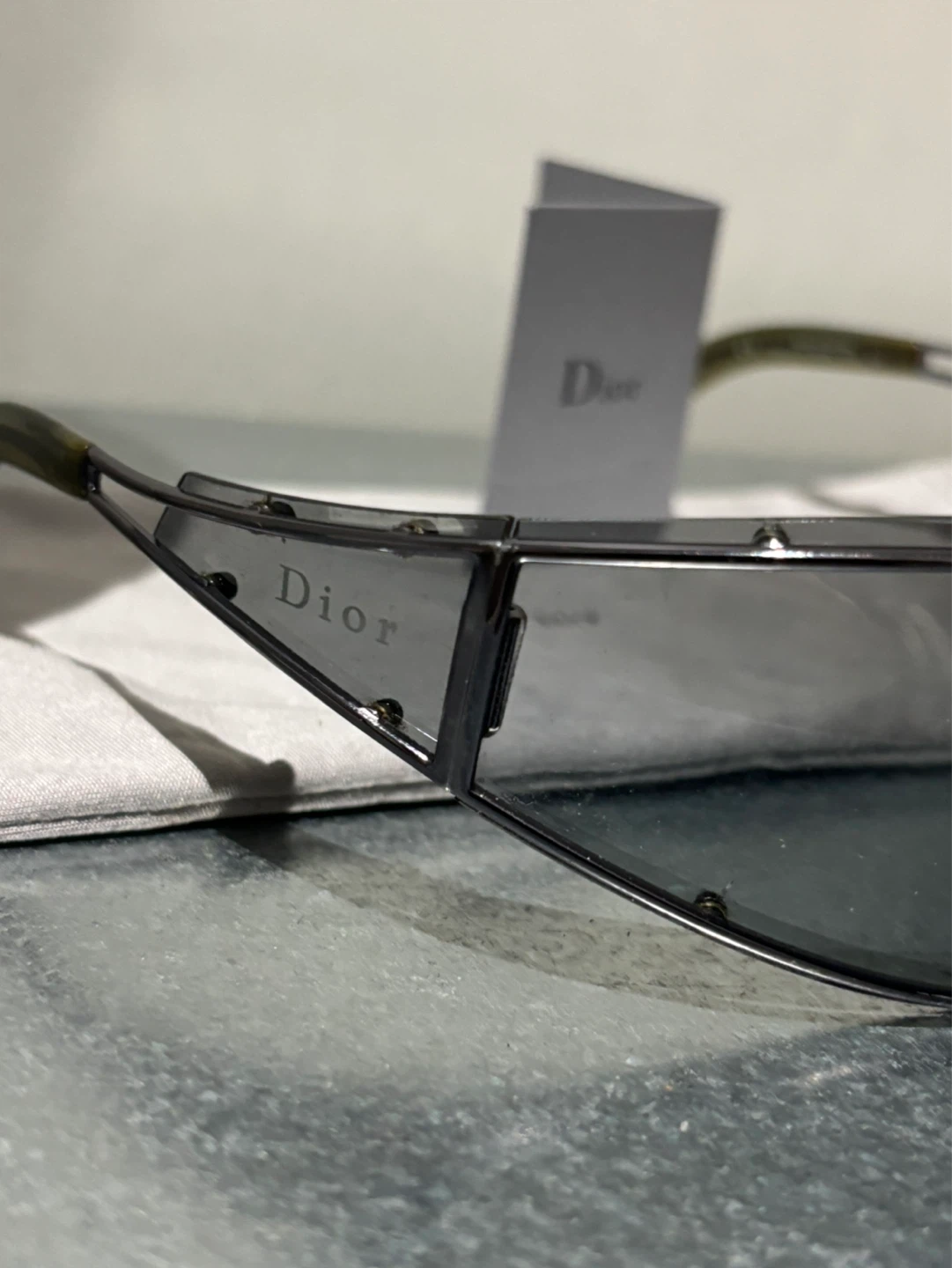 Dior Sunglasses - photo 3