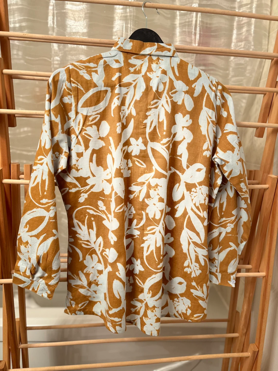 Women's Floral Print Button-Up Shirt - photo 4