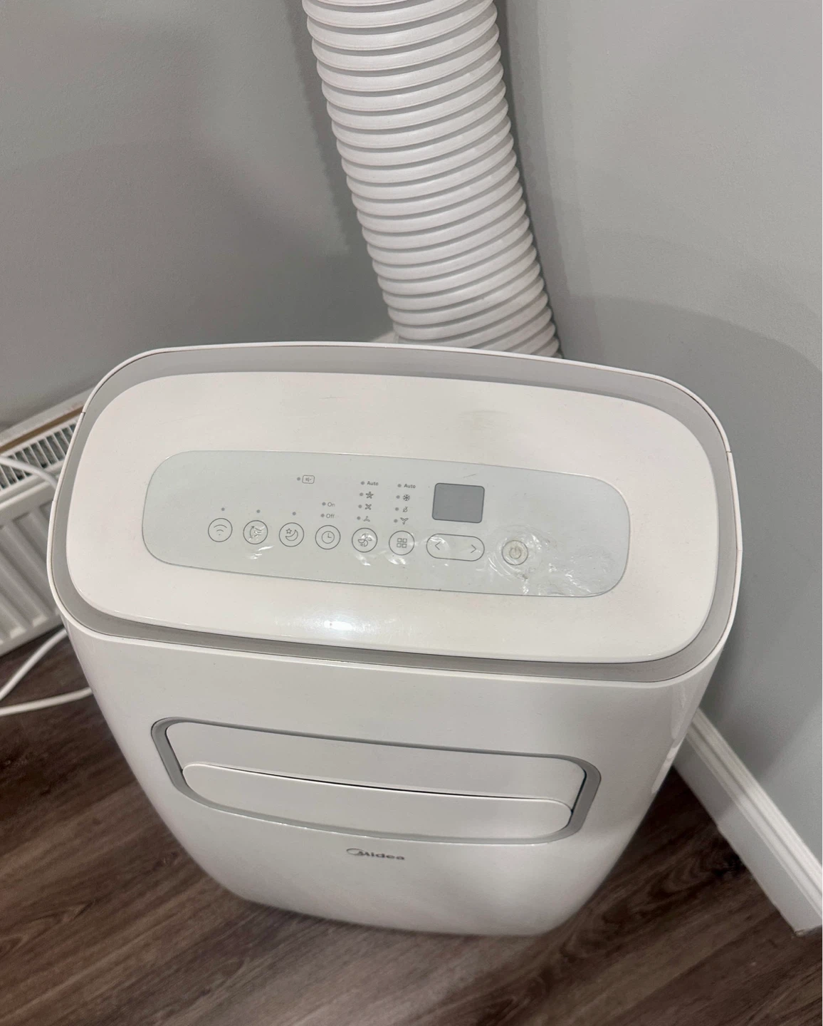 Midea Portable Air Conditioner - photo 2