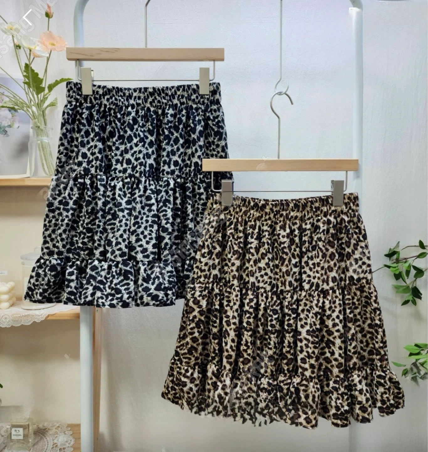 Women's Short Sleeve Tops and Skirts - photo 4