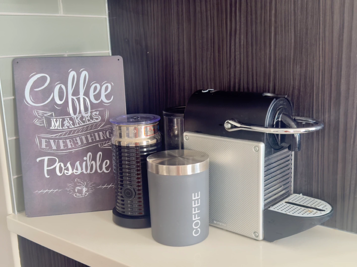 Nespresso Coffee Machine with Frother Set Coffee Station. - photo 3