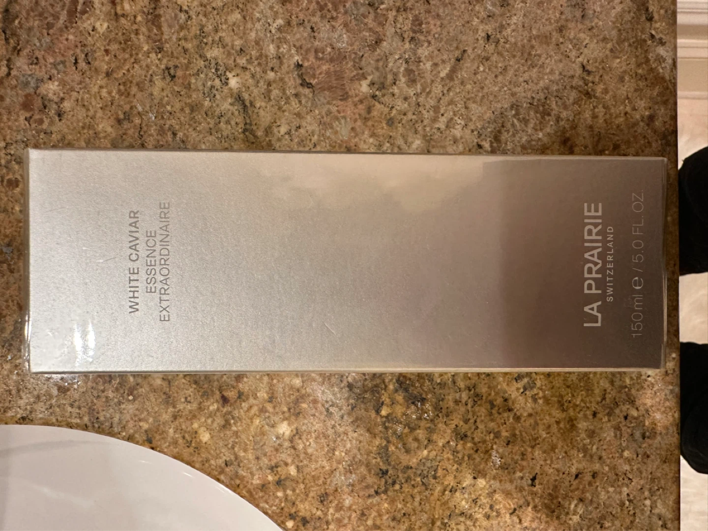 LA PRAIRIE White Caviar Essence Extraordinaire