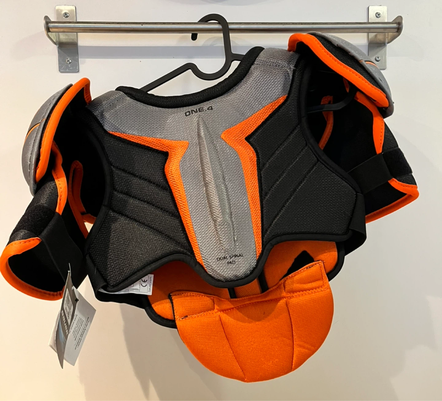 Bauer Supreme One.4 Women's Hockey Shoulder Pads - Size S - photo 2