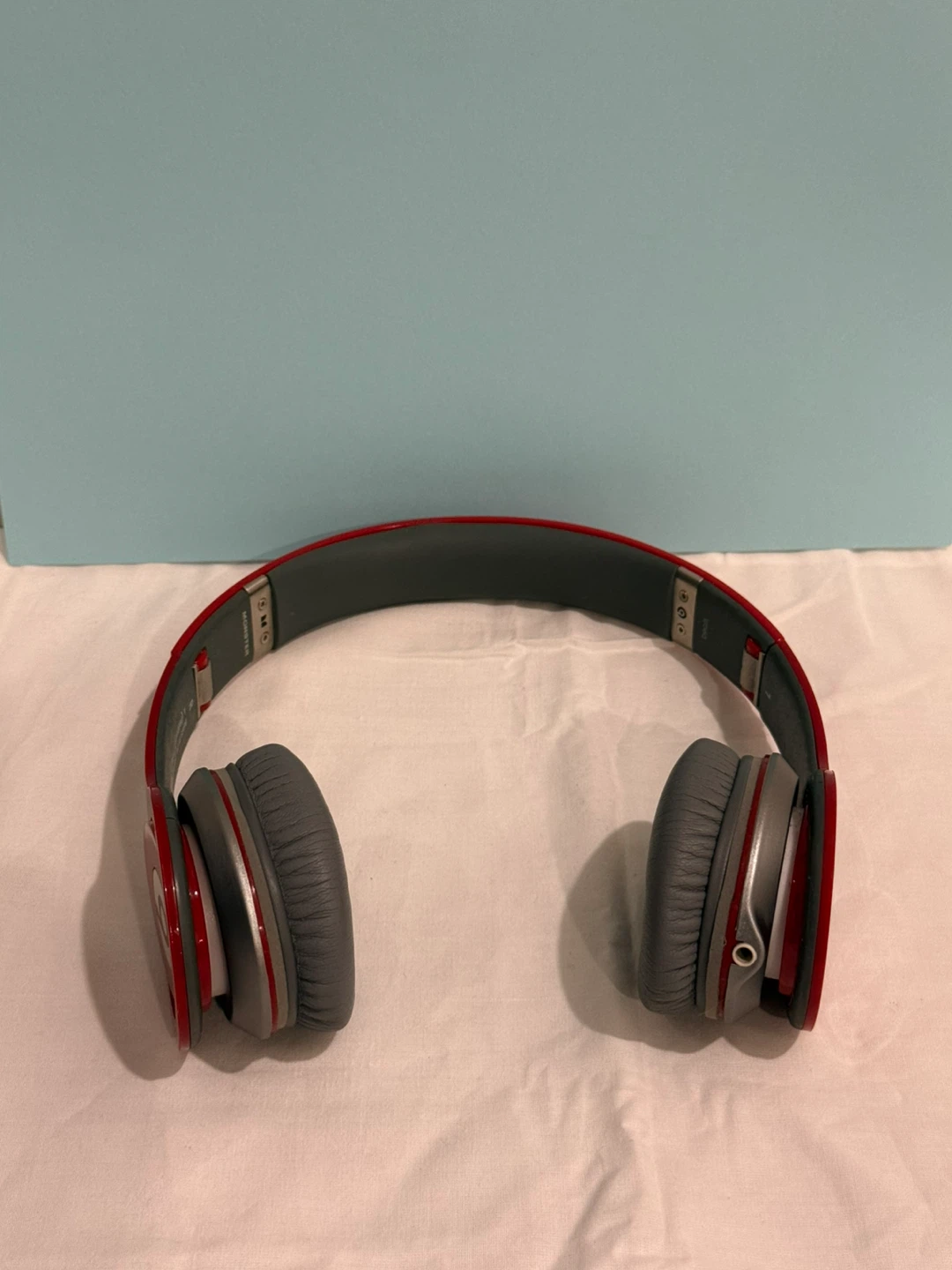 Beats by Dr. Dre Solo HD Headphones - Red - photo 2