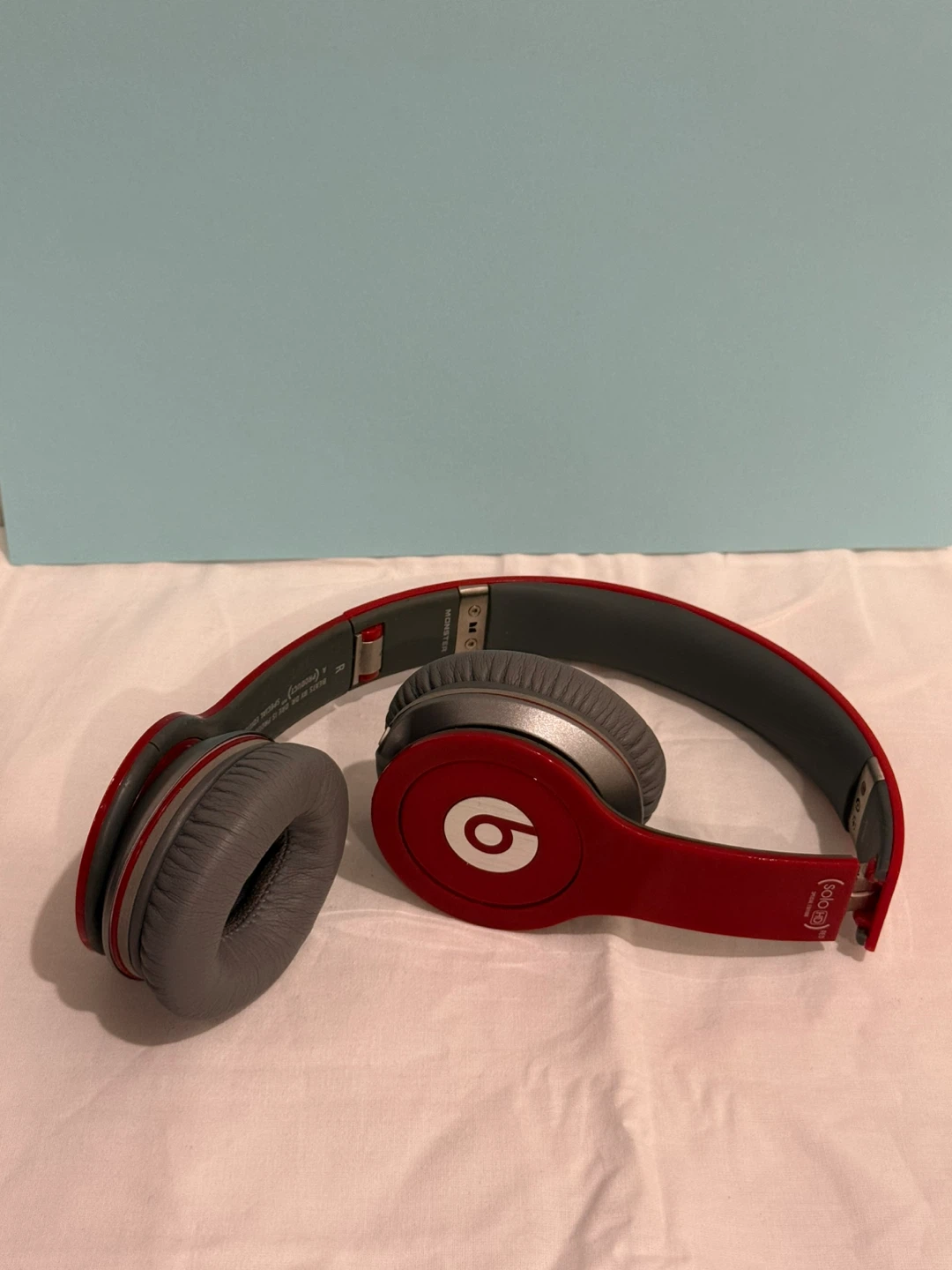 Beats by Dr. Dre Solo HD Headphones - Red