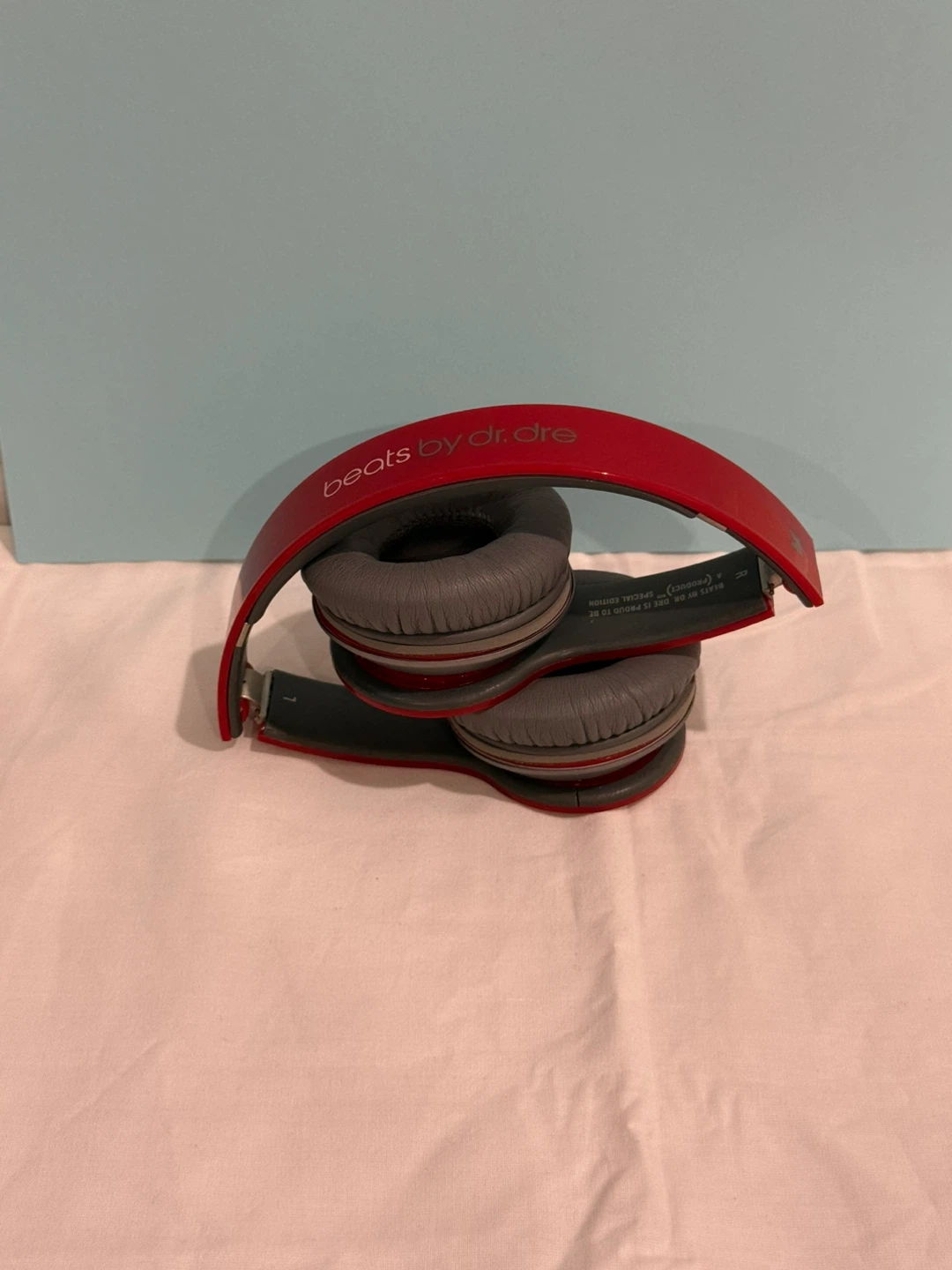 Beats by Dr. Dre Solo HD Headphones - Red - photo 4