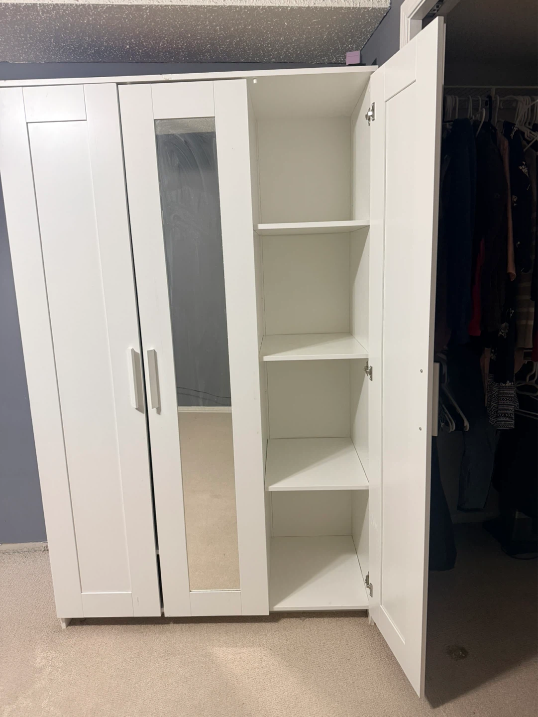 White 3-Door Wardrobe with Mirror - photo 3