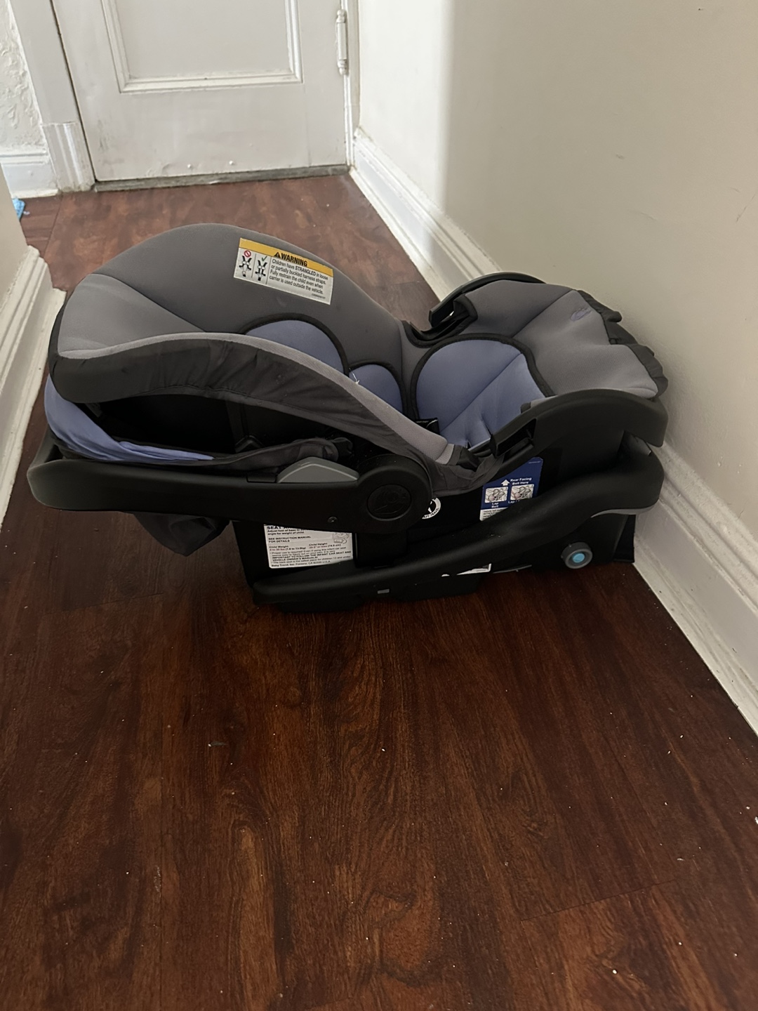 Graco Infant Car Seat - photo 5