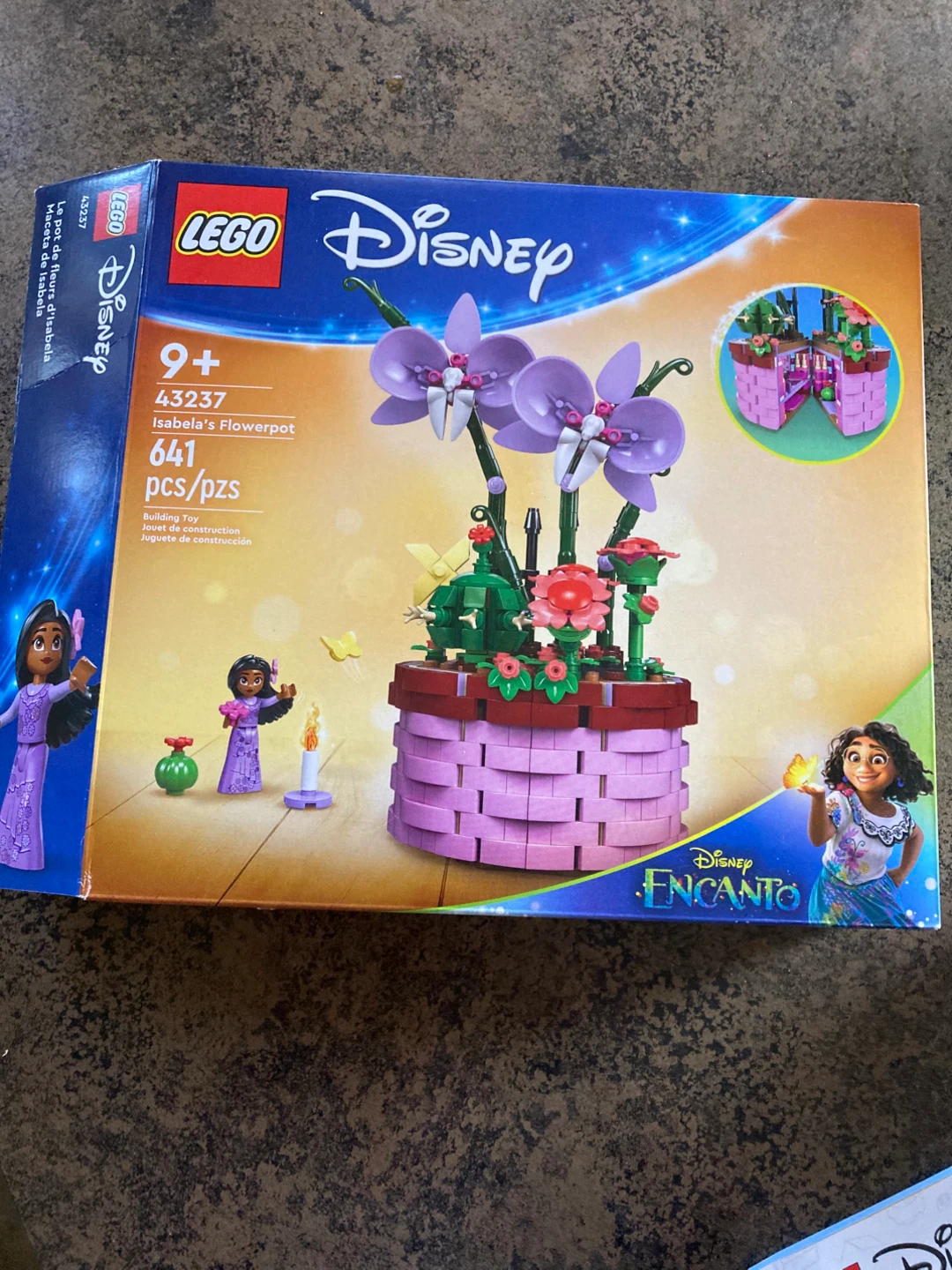 LEGO Disney Isabella's Flowerpot Building Set 43237 - photo 3