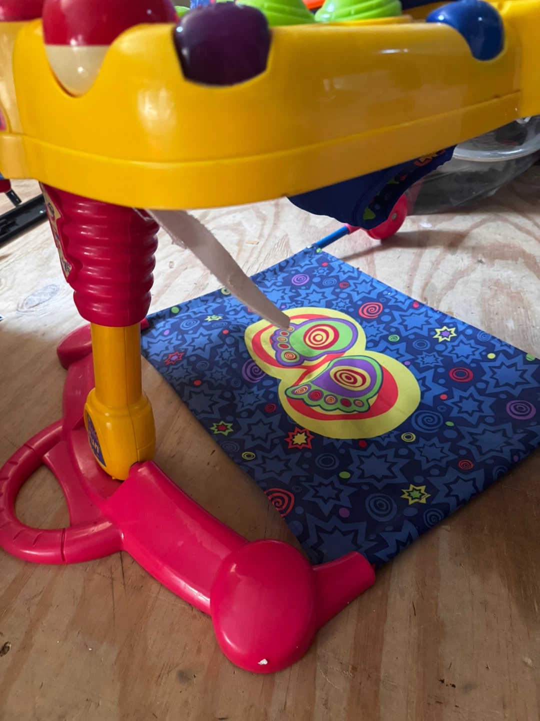 Fisher-Price Hop 'n Pop Bouncer - photo 4